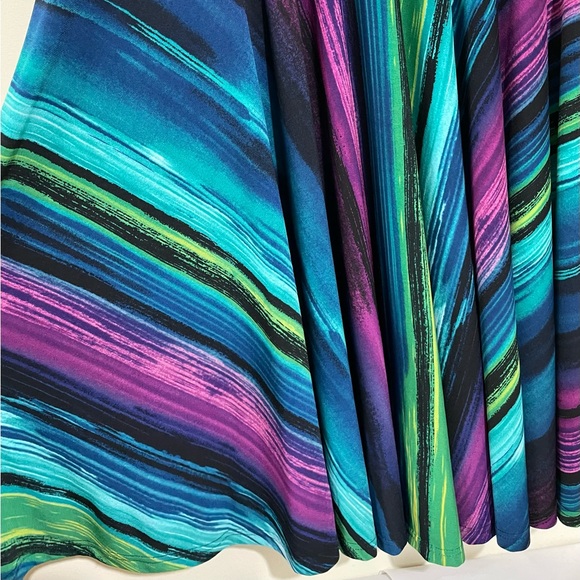 Nina Leonard Size Small Multicolour Stretch Midi Dress Short Sleeve - Picture 7 of 9